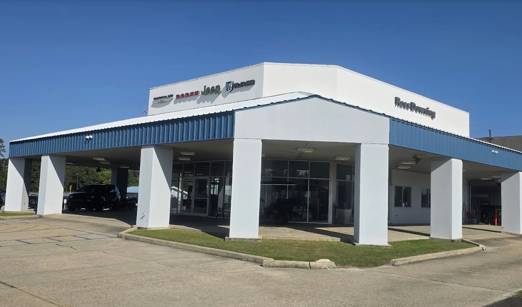 Dealership gallery photo 1